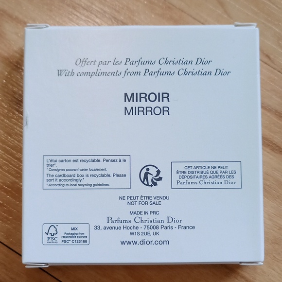 🆕 Christian Dior Compact Mirror for Travel Purse - Picture 5 of 12